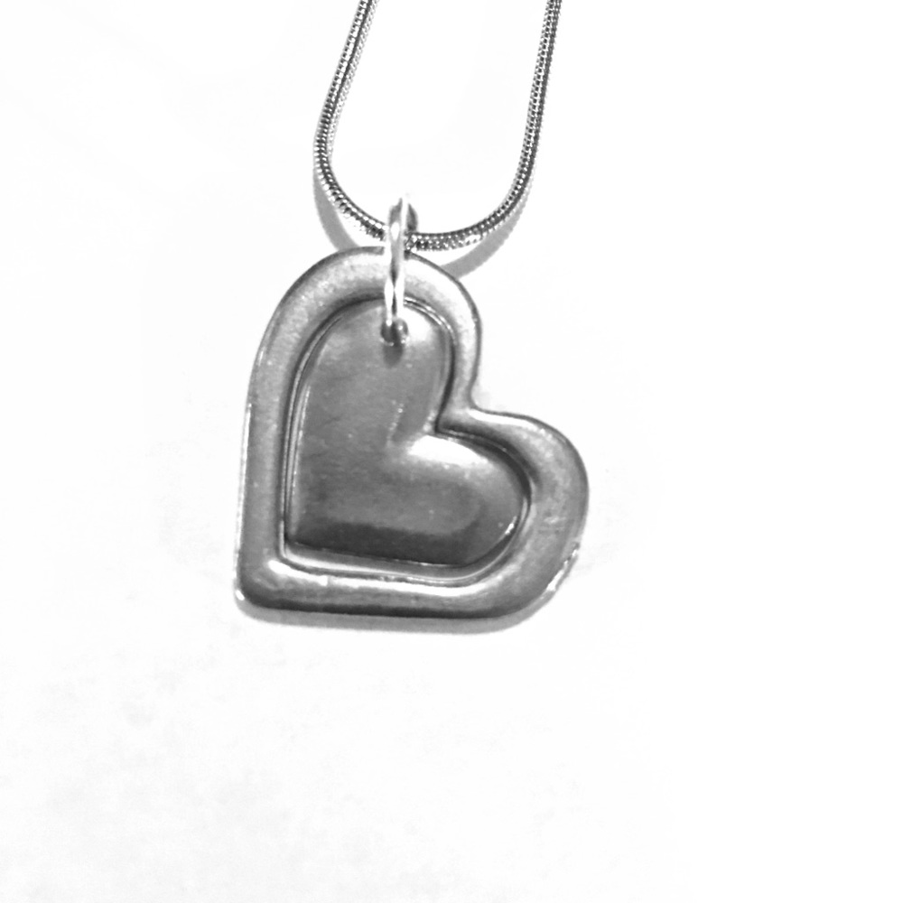 DOUBLE HEART NECKLACE - Picture 2 of 5